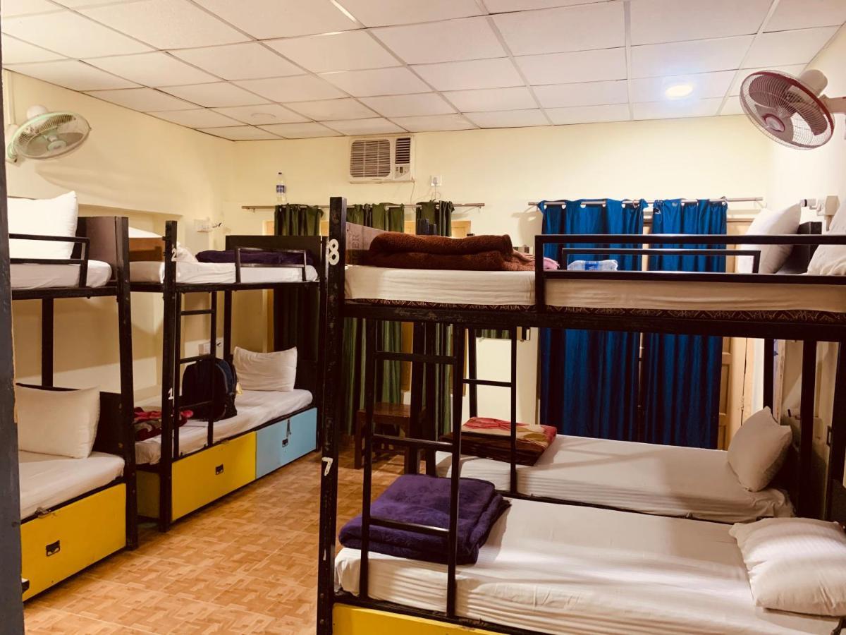 Vagabond Stay Hostel Varanasi Eksteriør bilde