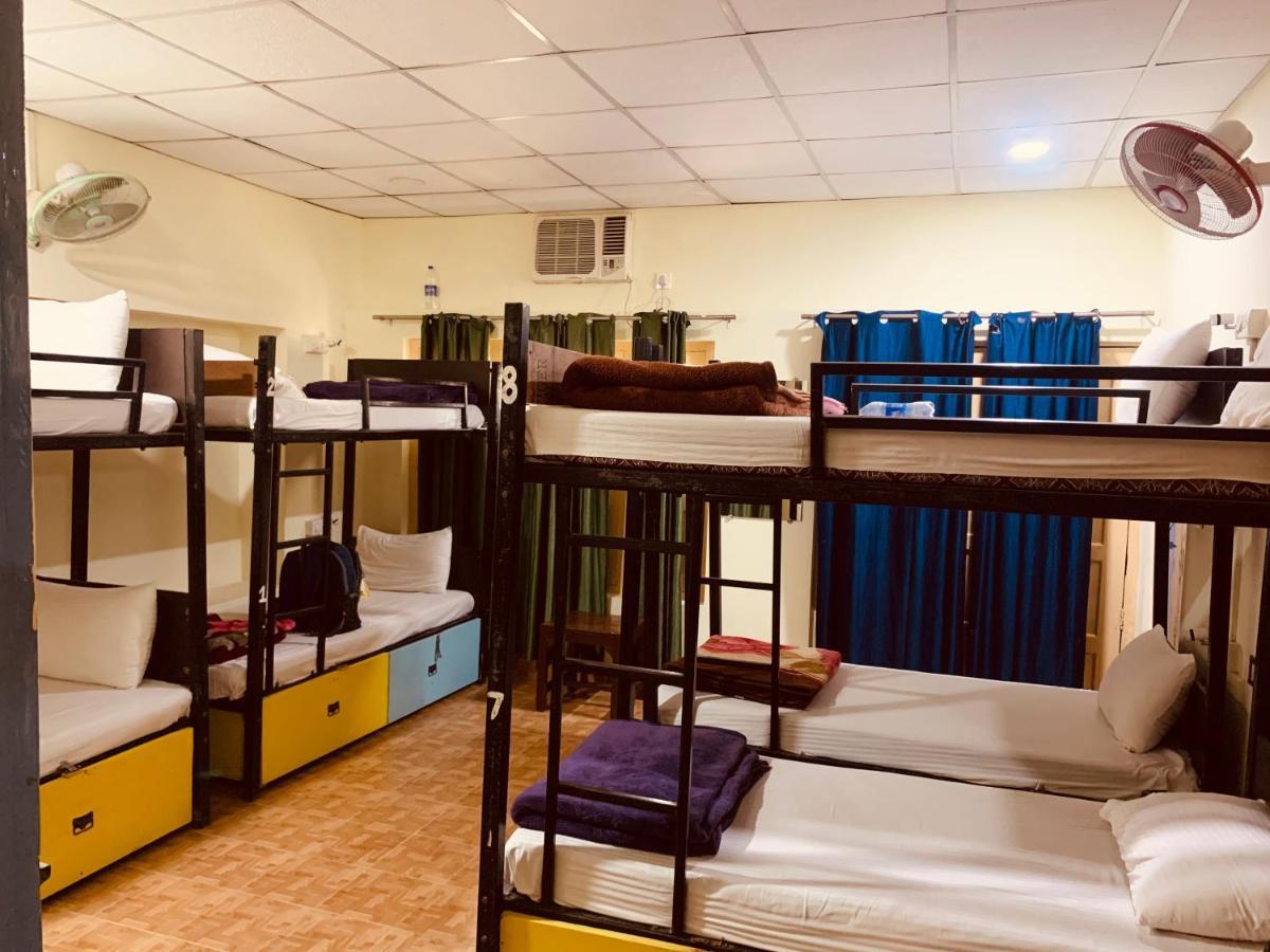 Vagabond Stay Hostel Varanasi Eksteriør bilde