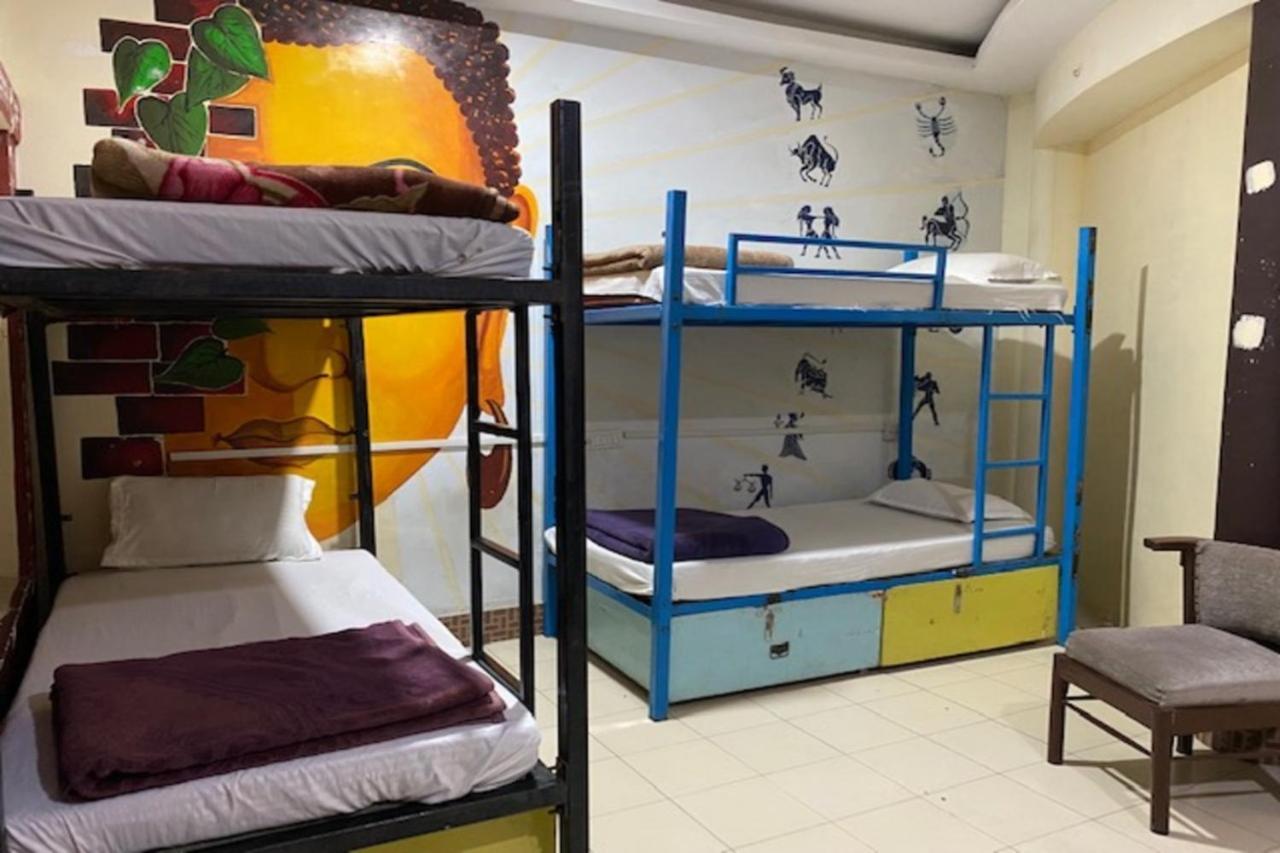 Vagabond Stay Hostel Varanasi Eksteriør bilde