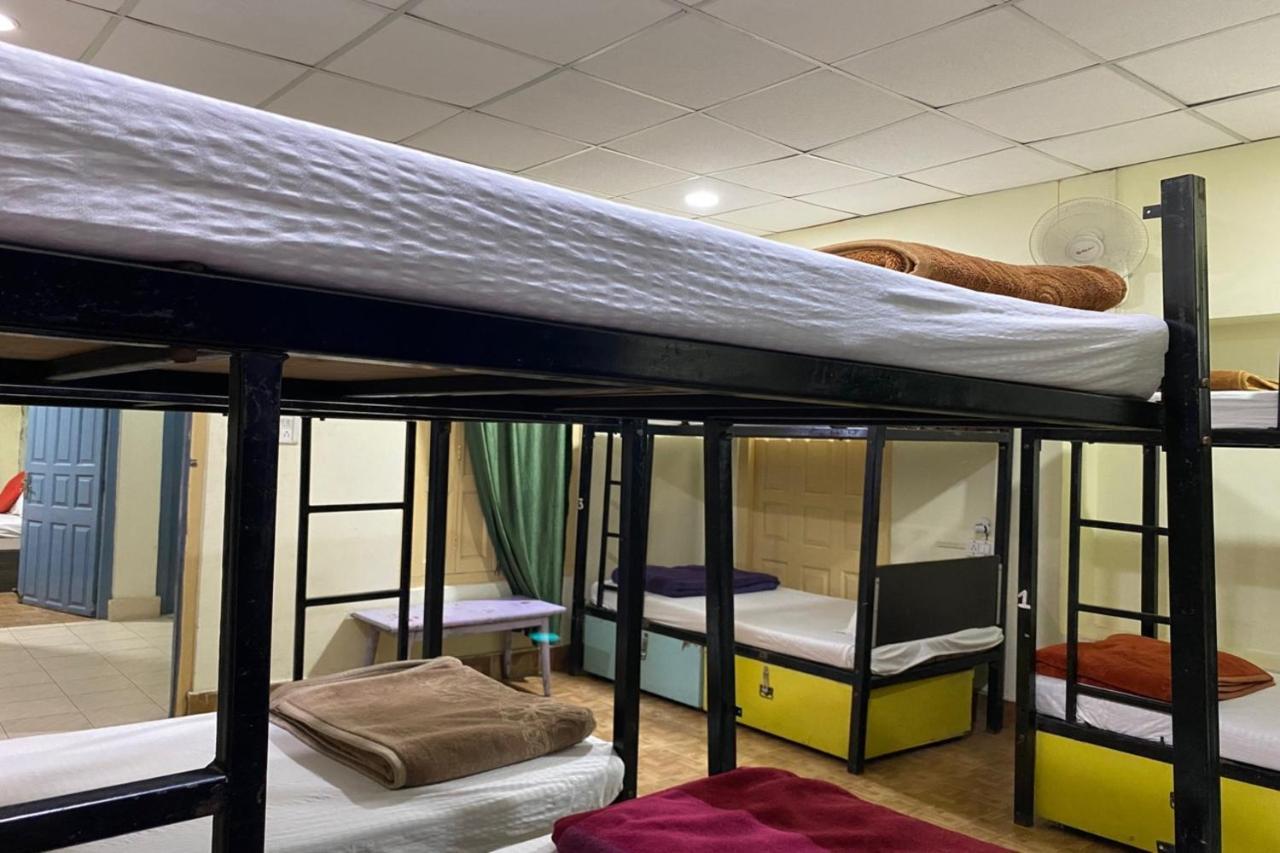 Vagabond Stay Hostel Varanasi Eksteriør bilde