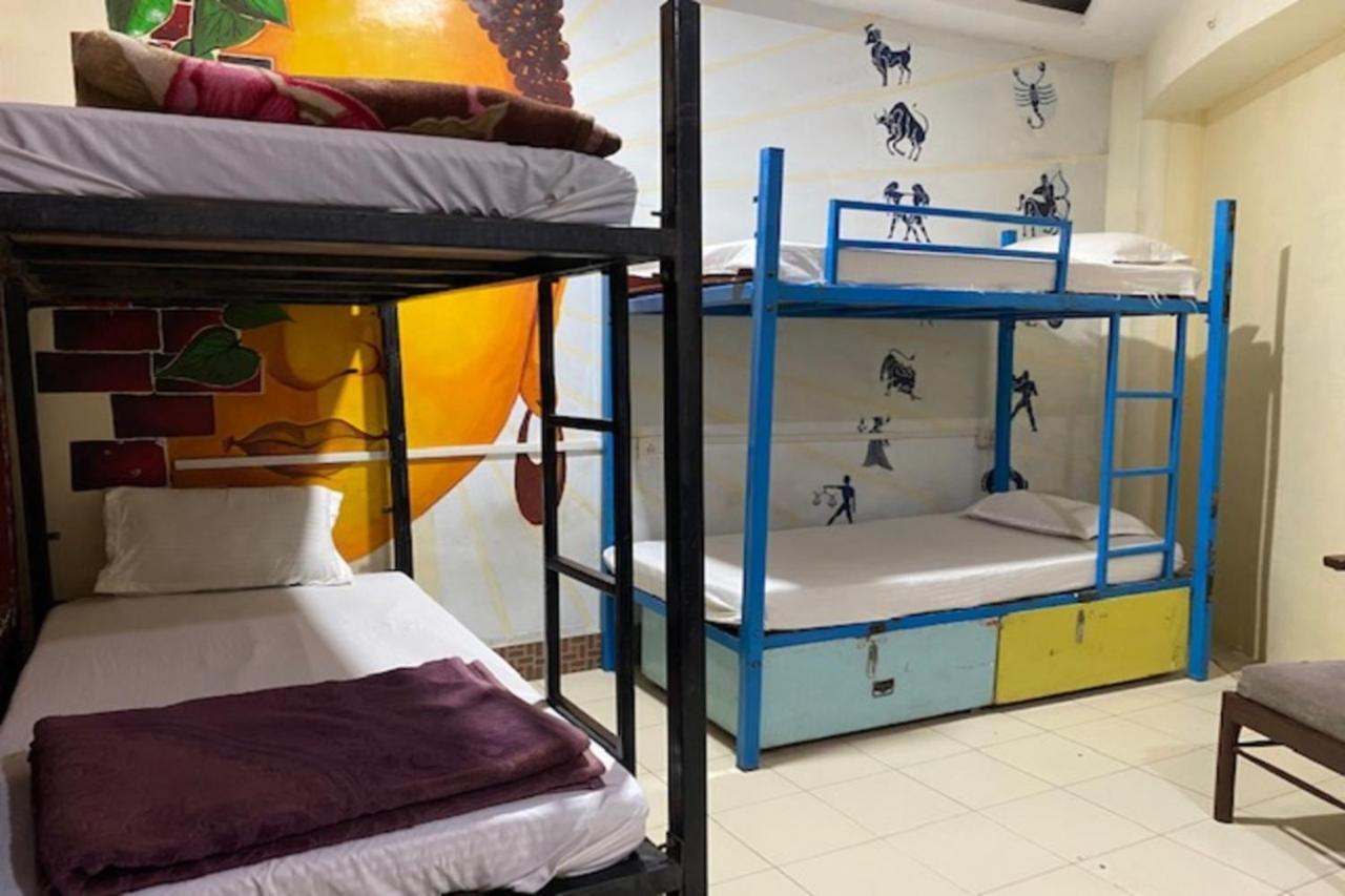 Vagabond Stay Hostel Varanasi Eksteriør bilde