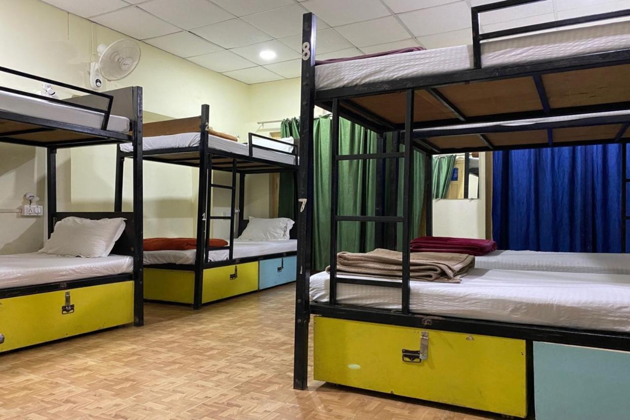 Vagabond Stay Hostel Varanasi Eksteriør bilde