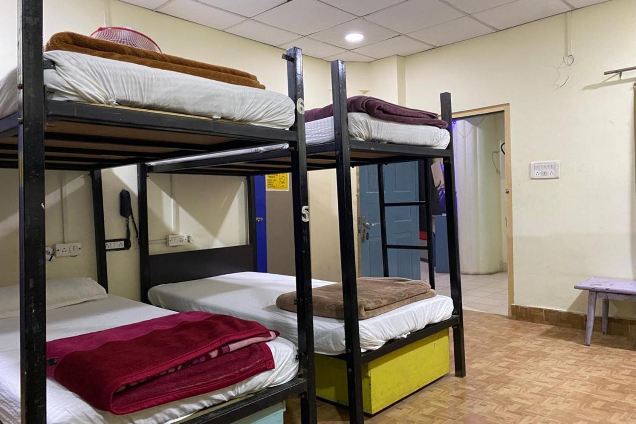Vagabond Stay Hostel Varanasi Eksteriør bilde