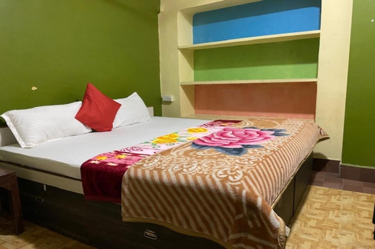 Vagabond Stay Hostel Varanasi Eksteriør bilde