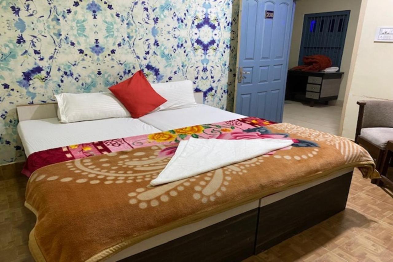 Vagabond Stay Hostel Varanasi Eksteriør bilde