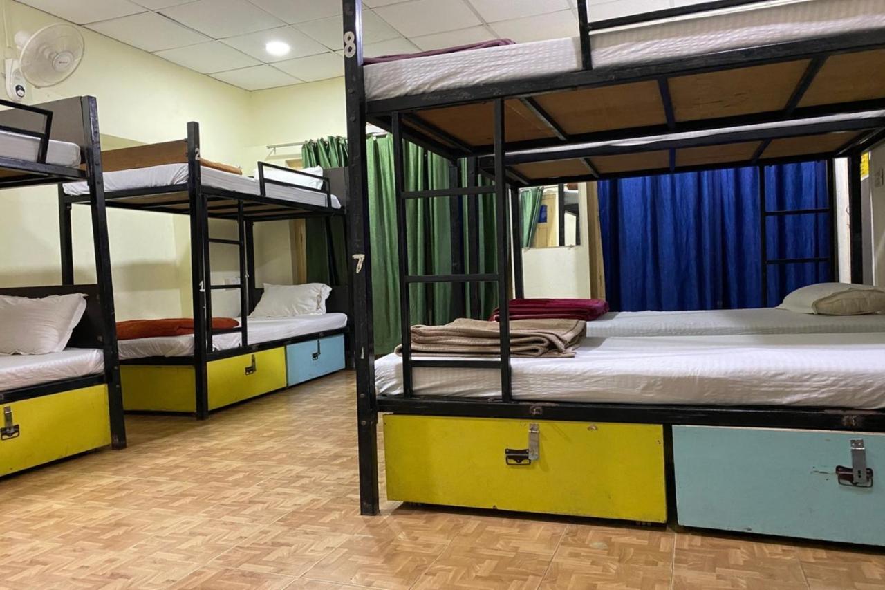 Vagabond Stay Hostel Varanasi Eksteriør bilde
