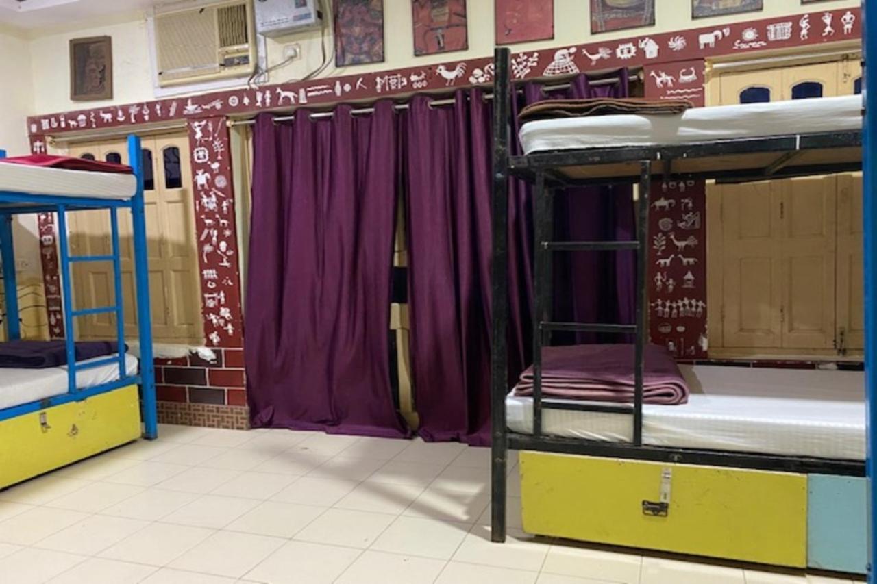 Vagabond Stay Hostel Varanasi Eksteriør bilde