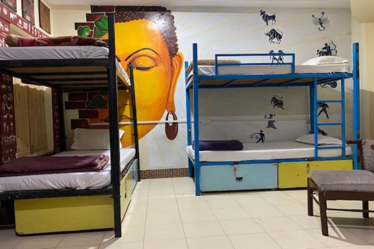 Vagabond Stay Hostel Varanasi Eksteriør bilde