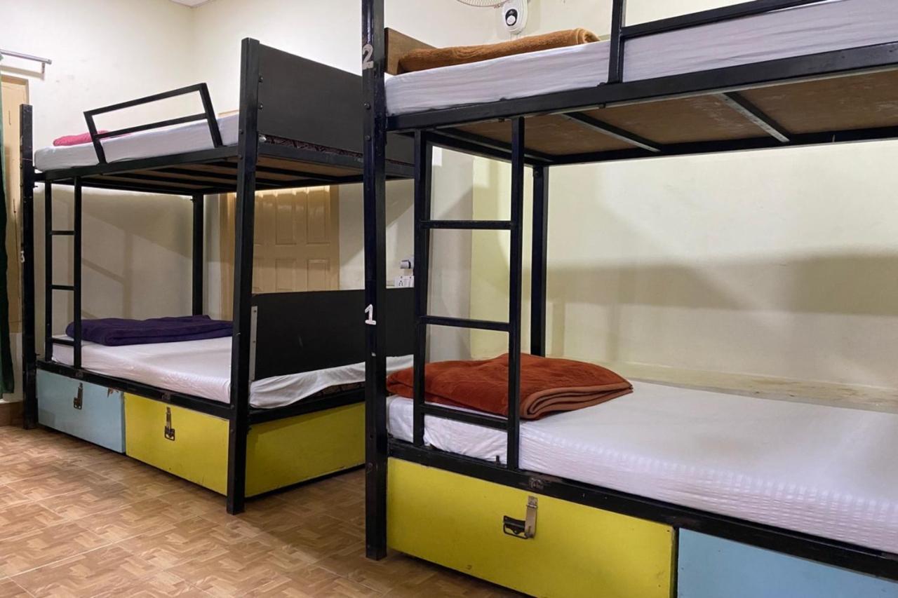 Vagabond Stay Hostel Varanasi Eksteriør bilde