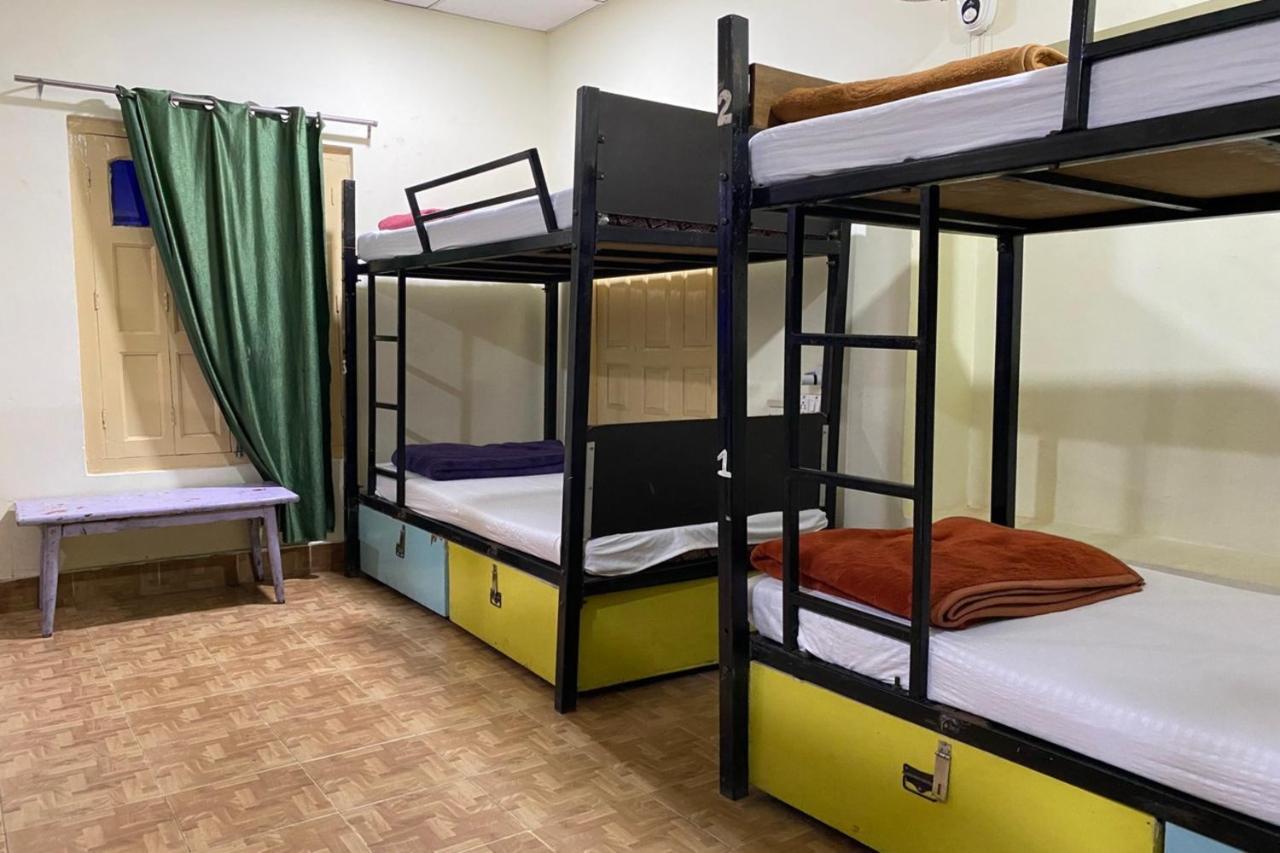 Vagabond Stay Hostel Varanasi Eksteriør bilde