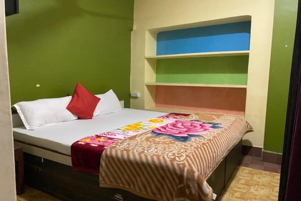 Vagabond Stay Hostel Varanasi Eksteriør bilde